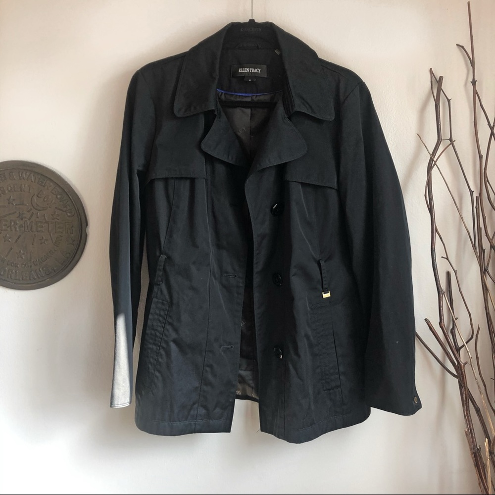 Ellen Tracy short black trench detachable hood M